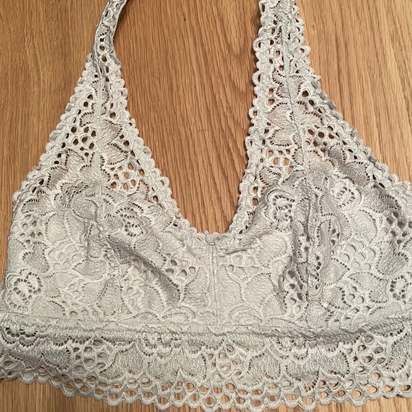 AERIE Bralette Silver Lace Wireless No Padding Halter Size L - Picture 6 of 7